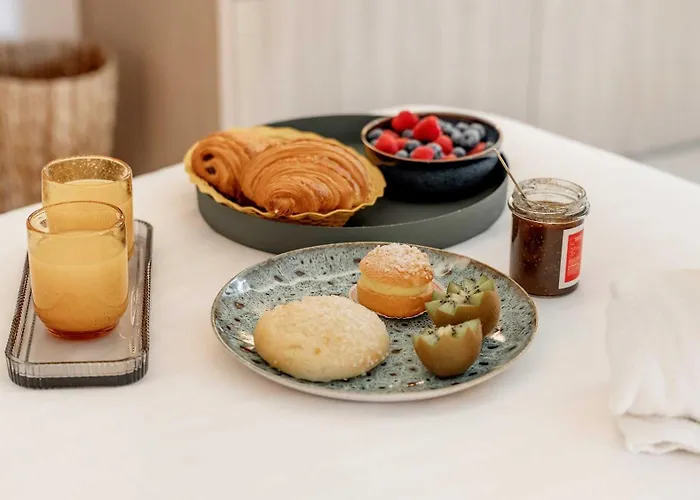 Les Graniers - Old Village - Shellter