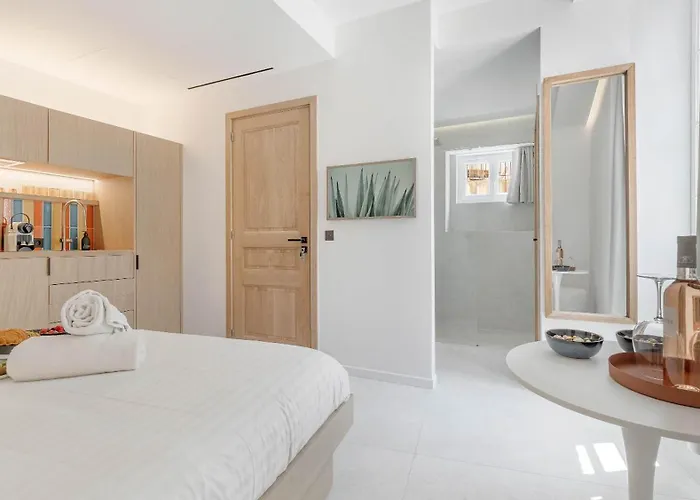 Les Graniers - Old Village - Shellter Daire *